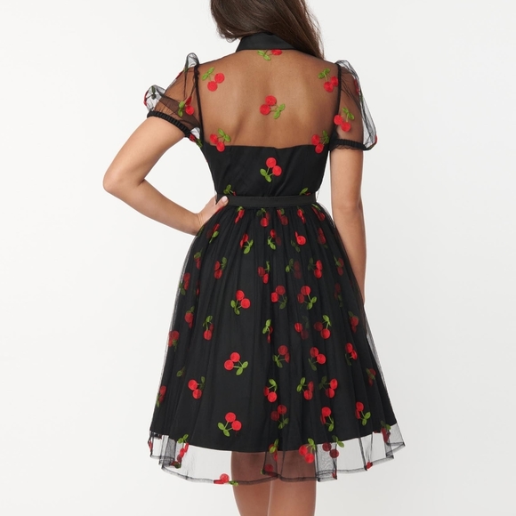 Unique Vintage Black & Red Embroidered Cherry Hollie Swing - Picture 3 of 6